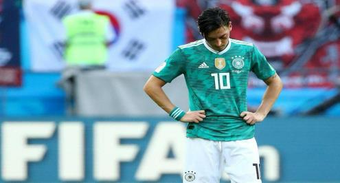 كروس: ادعاءات أوزيل بوجود عنصرية في المنتخب الألماني "هراء" 